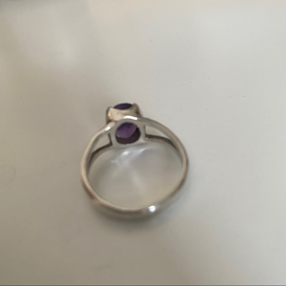 Amethyst sterling silver ring - Picture 2 of 3